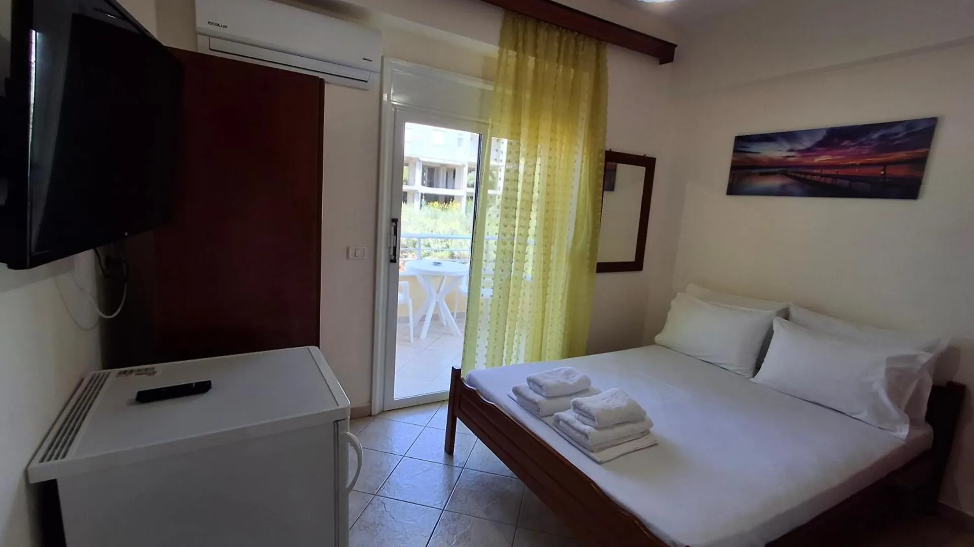 Meto Rooms Sarandë Apartamento