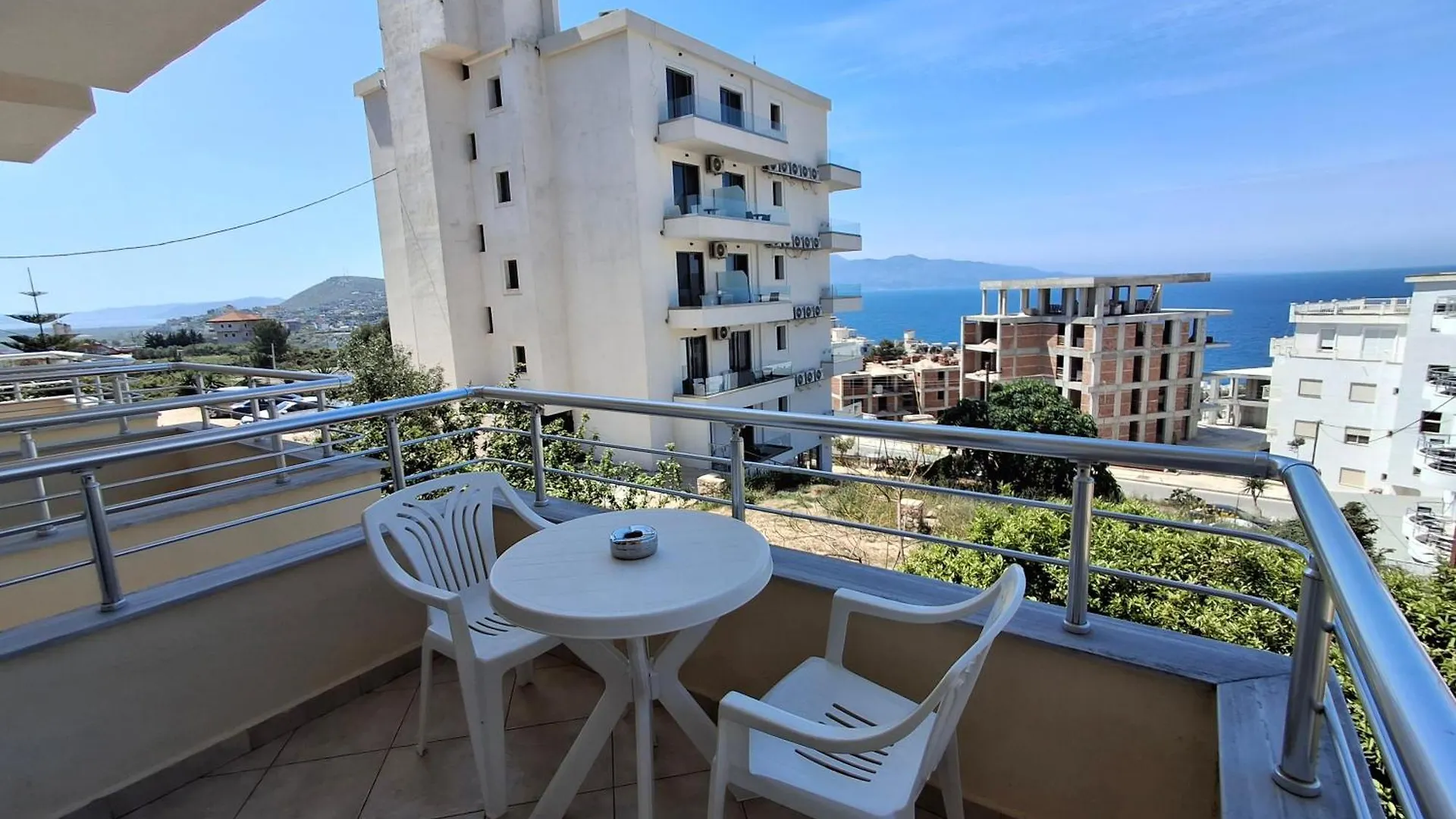 Meto Rooms Sarandë 0*,